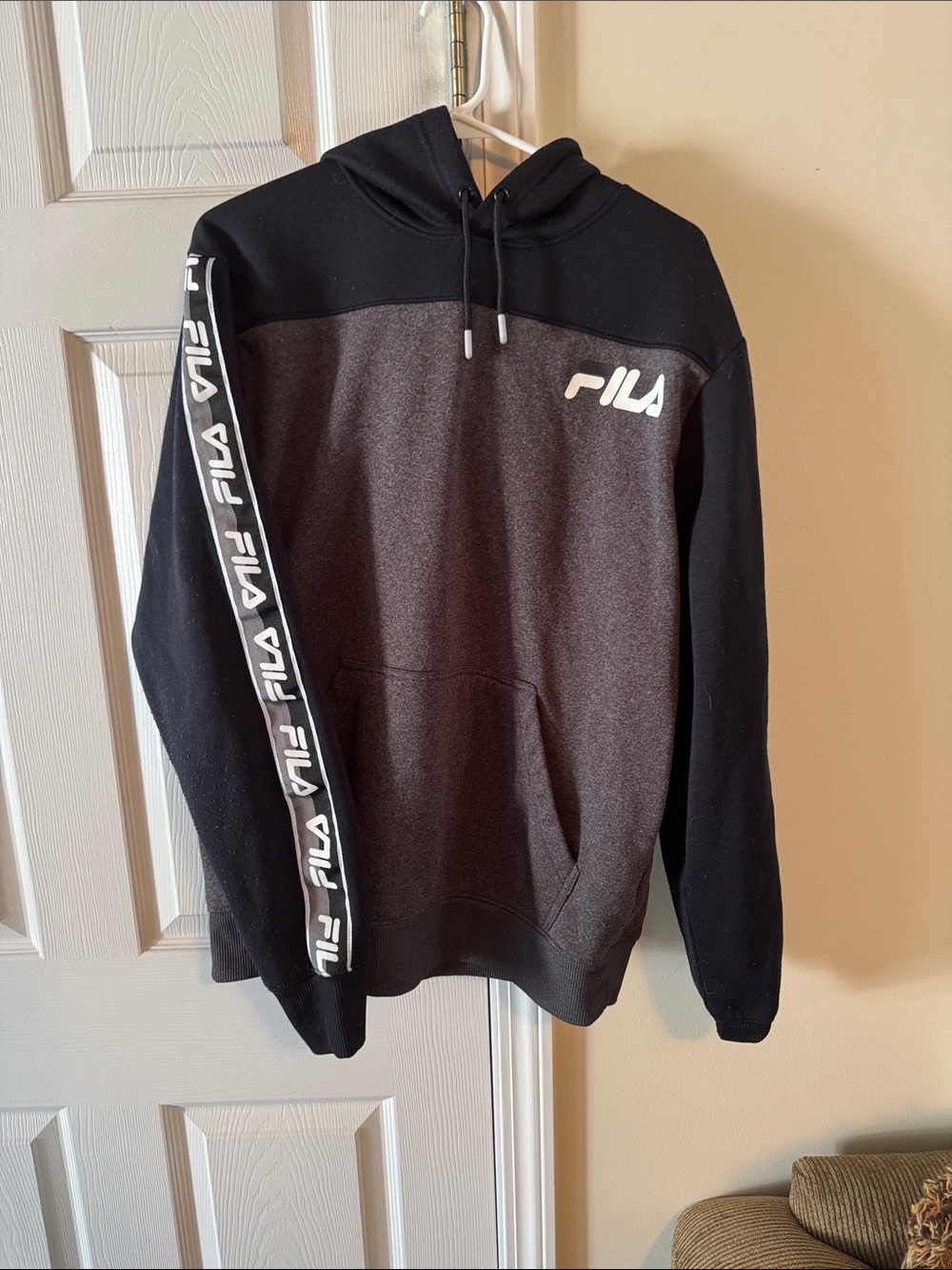 Fila Men’s Black & Charcoal Colorblock Pullover Hoodie